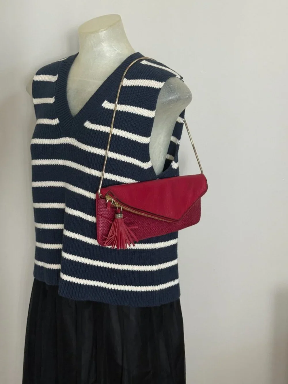 Henri Bendel Red Woven Leather Envelope Clutch Crossbody Gold Chain